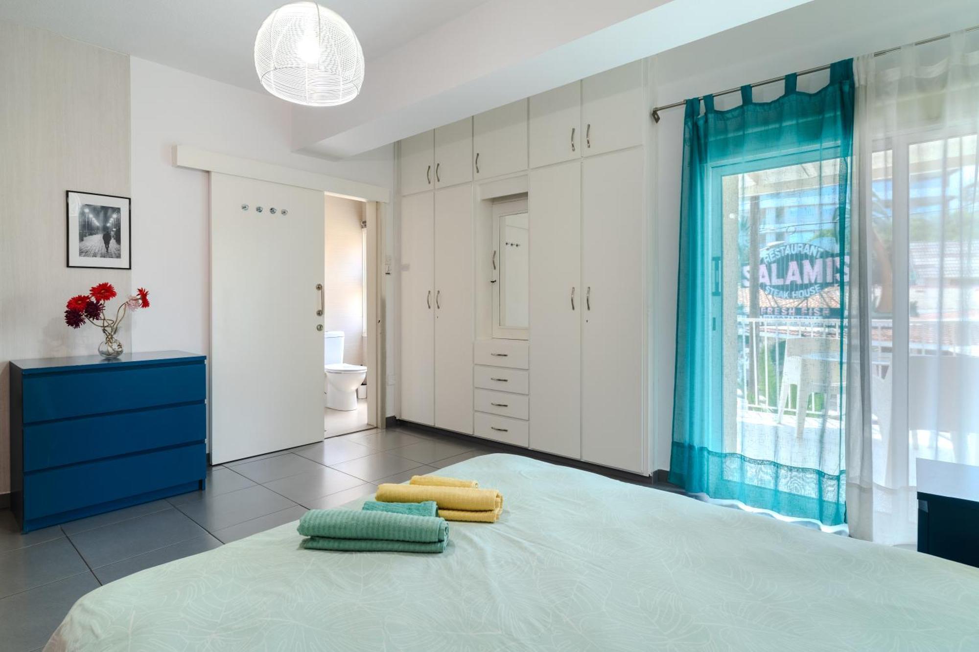 Mackenzie Blu Beach Studio Larnaca Exterior photo