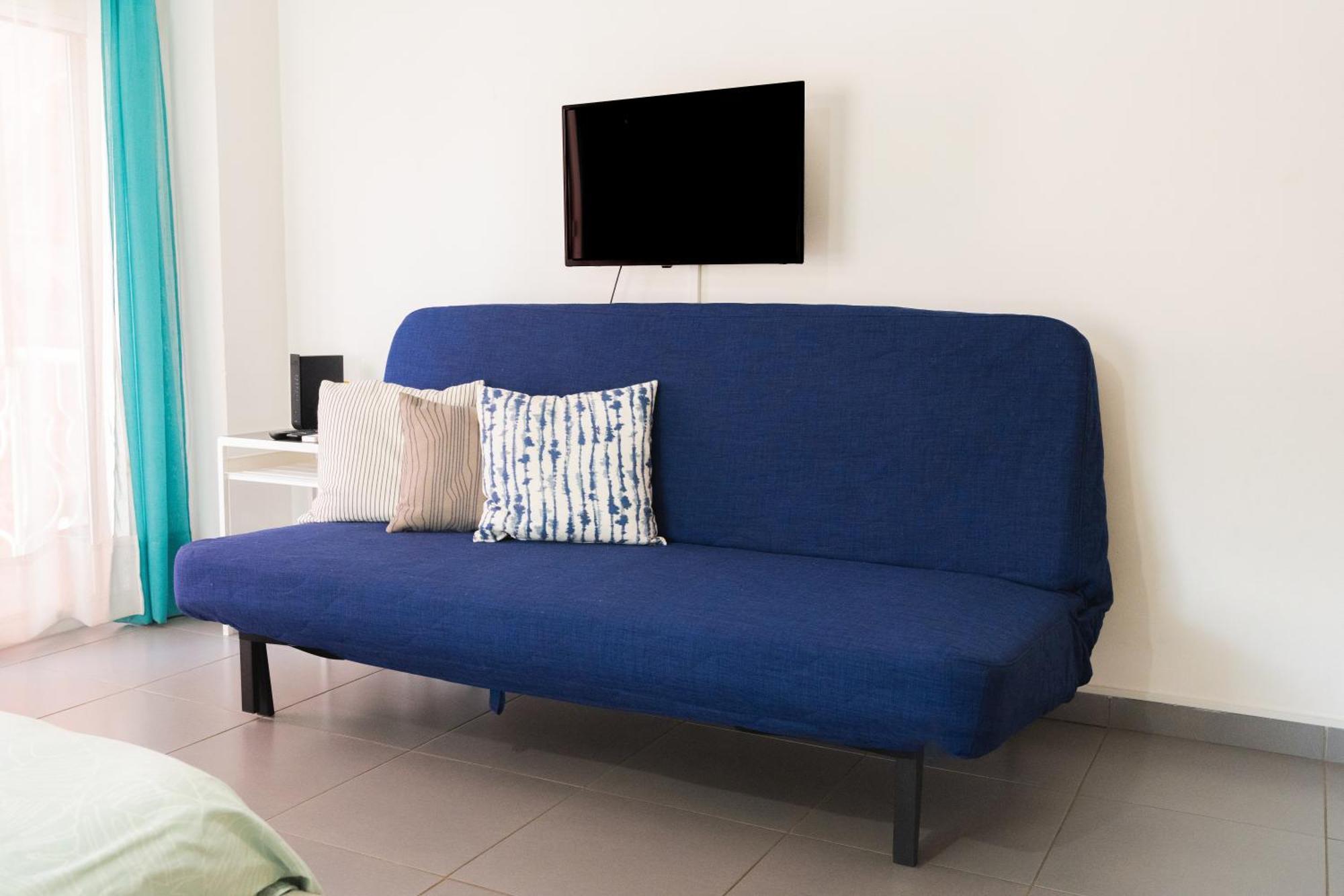 Mackenzie Blu Beach Studio Larnaca Exterior photo